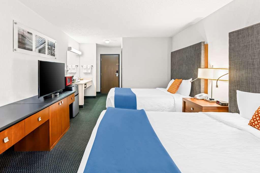 Americas Best Value Inn & Suites - Tahquamenon Country Newberry Rum bild